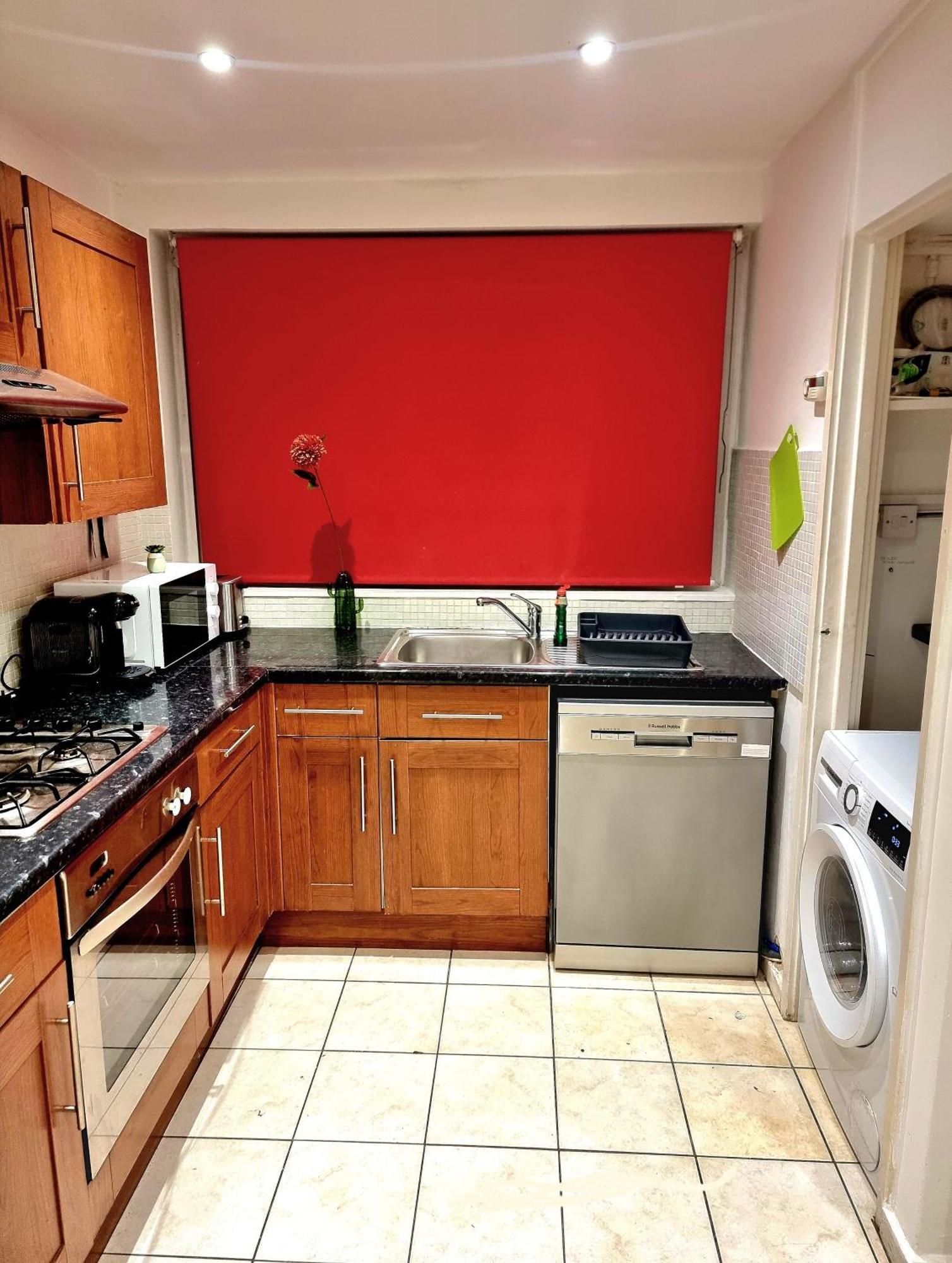 Charming 4 Bedroom Duplex With Private Entrance Casa vacanze